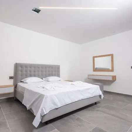 فيلة Luxury Riana بيفكوهوري